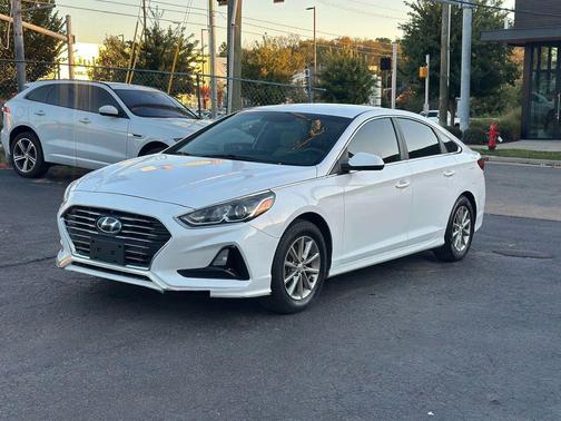 2018 Hyundai SONATA SE