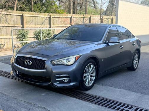 2015 INFINITI Q50 Premium