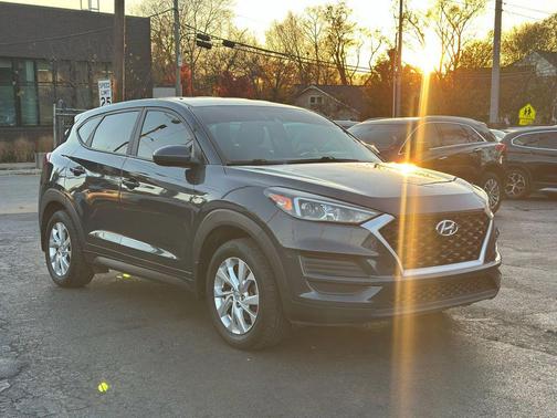 2019 Hyundai TUCSON SE