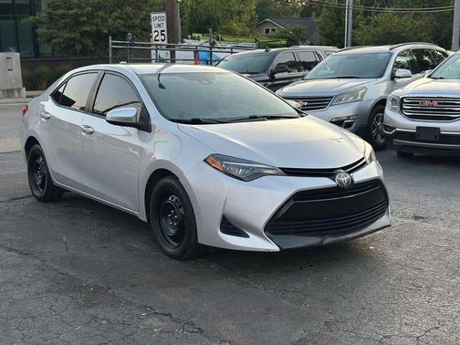 2019 Toyota Corolla LE