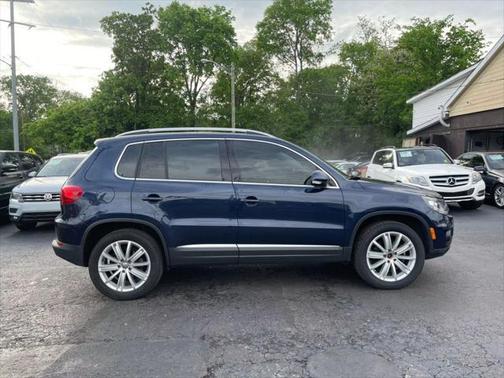 2016 Volkswagen Tiguan SE