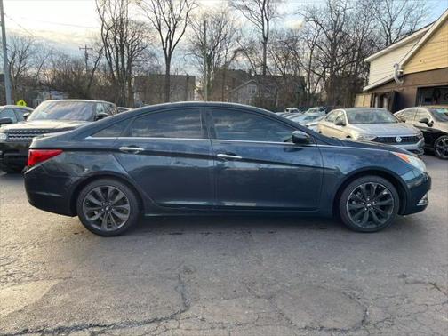 2011 Hyundai SONATA SE 2.0T