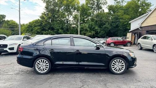2016 Volkswagen Jetta 1.8T SEL