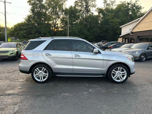 2014 Mercedes-Benz M-Class ML 350 Sport Utility 4D