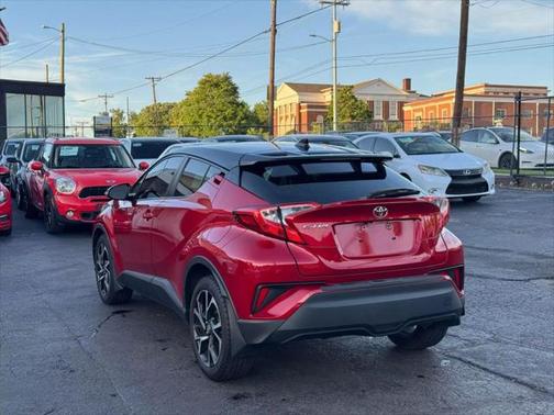 2020 Toyota C-HR XLE