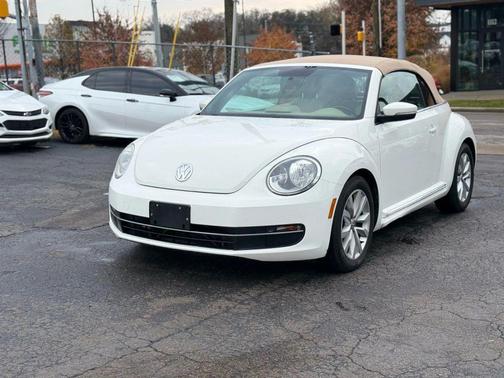 2013 Volkswagen Beetle 2.0L TDI