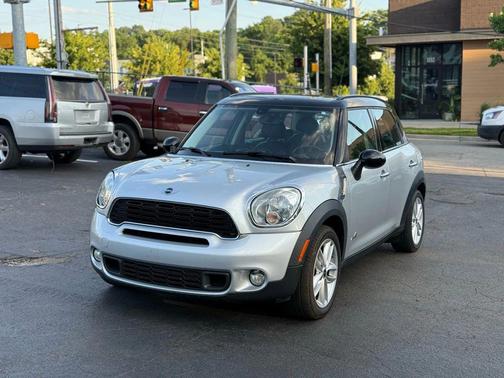 2012 MINI Cooper S Countryman Base