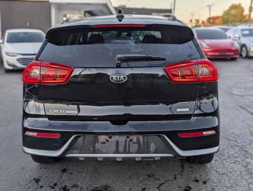 2017 Kia Niro Touring
