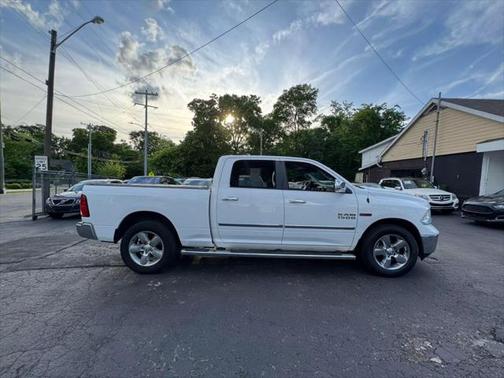2016 RAM 1500 Big Horn