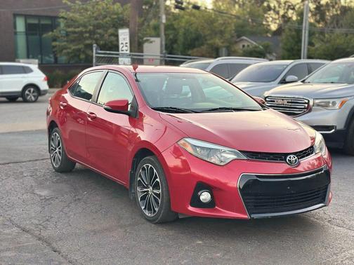 2015 Toyota Corolla S Plus