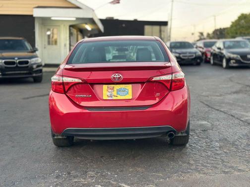2015 Toyota Corolla S Plus