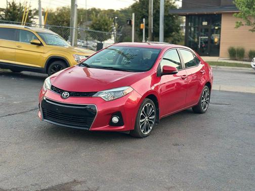 2015 Toyota Corolla S Plus