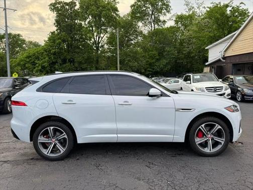 2018 Jaguar F-PACE S