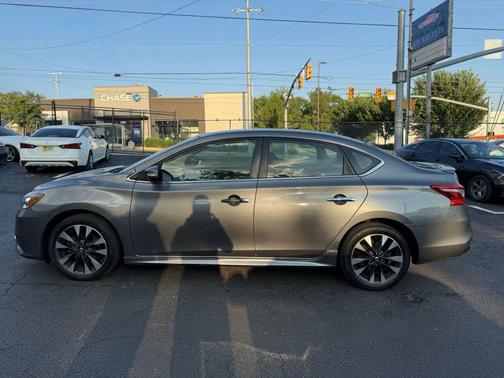 2019 Nissan Sentra SR