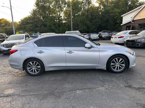 2014 INFINITI Q50 Premium