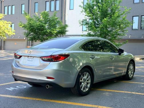 Sonic Silver Metallic 2016 Mazda Mazda6 i Sport