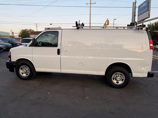 2018 Chevrolet Express 2500 Work Van