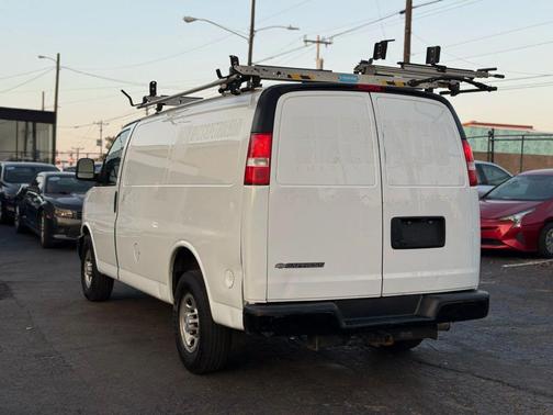 2018 Chevrolet Express 2500 Work Van