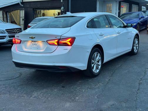 2020 Chevrolet Malibu FWD LT