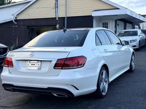 White 2014 Mercedes-Benz E-Class E 350 Sedan 4D