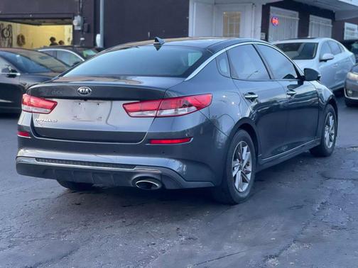 2019 Kia Optima LX