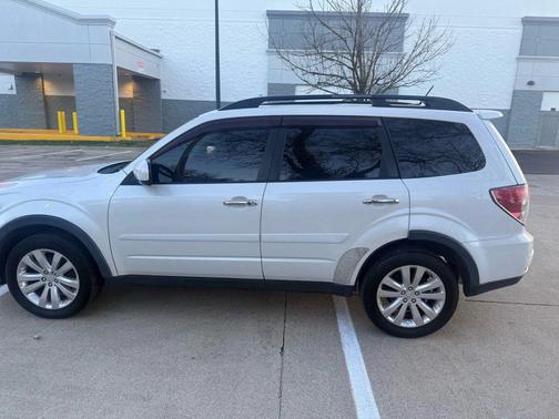 2011 Subaru Forester 2.5 X Premium