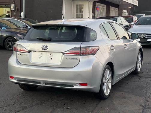 2013 Lexus CT 200h CT 200h Hatchback 4D
