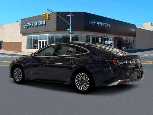 2026 Hyundai SONATA Hybrid SEL