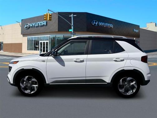 Lunar White 2026 Hyundai VENUE SEL