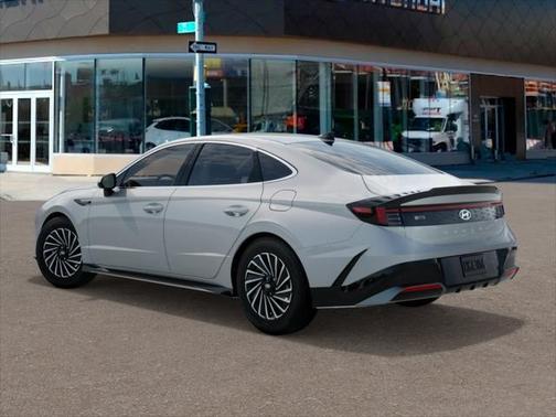 2025 Hyundai SONATA Hybrid SEL