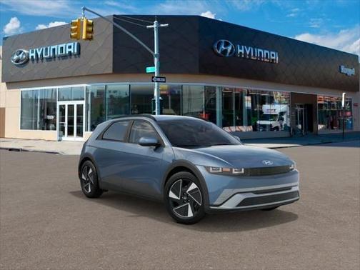2025 Hyundai IONIQ 5 SEL