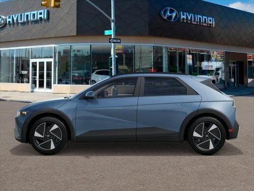 2025 Hyundai IONIQ 5 SEL