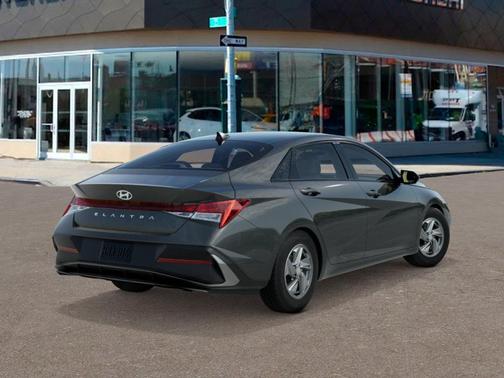 Amazon Gray 2026 Hyundai ELANTRA SE