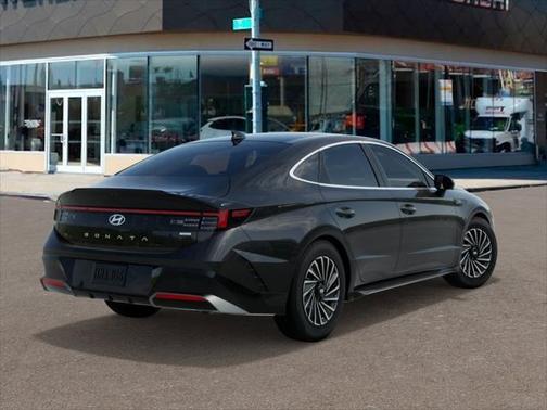 2025 Hyundai SONATA Hybrid Limited