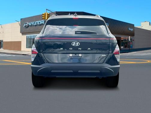 2025 Hyundai KONA SEL Convenience