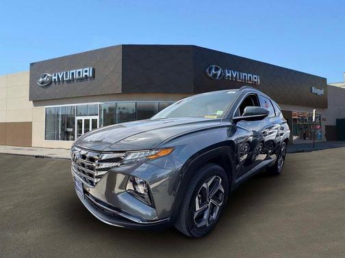 Amazon Gray 2024 Hyundai TUCSON Hybrid Limited