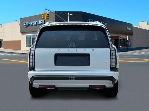 2026 Hyundai IONIQ 9 SEL