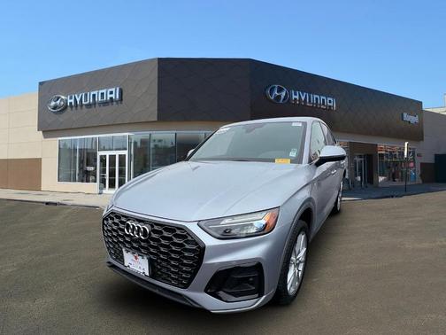 2022 Audi Q5 45 S line quattro Premium
