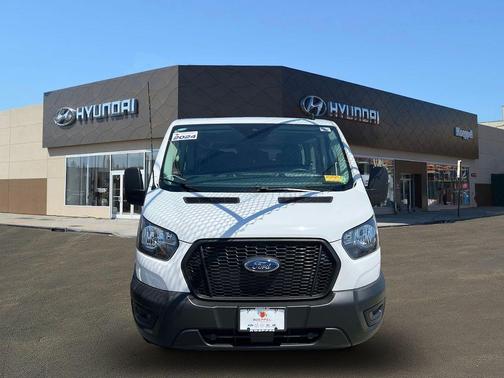 Oxford White 2024 Ford Transit-350 XL