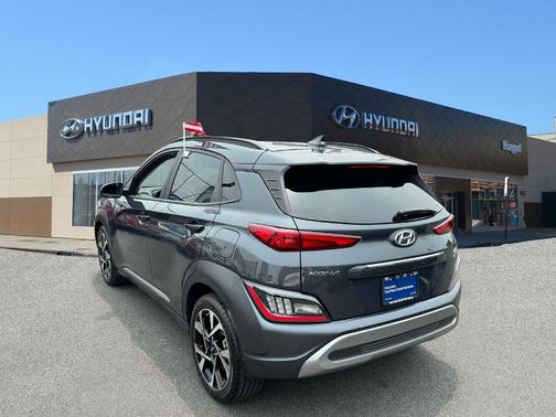2022 Hyundai KONA Limited