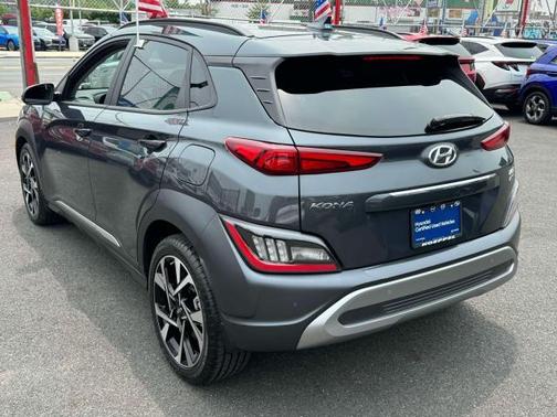 2022 Hyundai KONA Limited