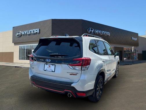 Crystal White Pearl 2024 Subaru Forester Sport