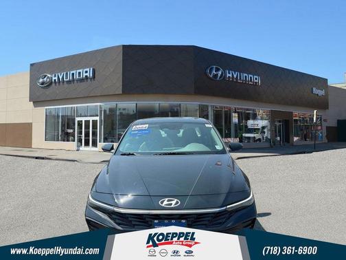 2024 Hyundai ELANTRA SE