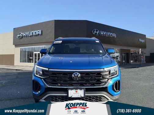 2024 Volkswagen Atlas Cross Sport 2.0T SE w/Technology