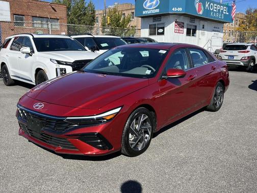 2024 Hyundai ELANTRA SEL