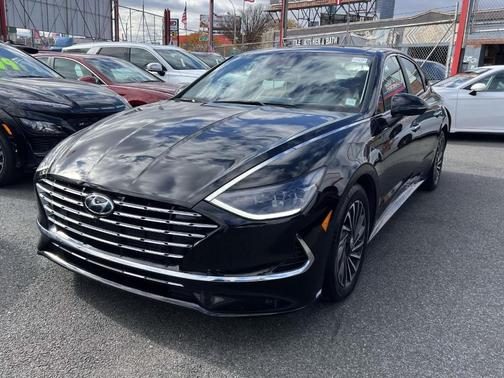 2023 Hyundai SONATA Hybrid Limited