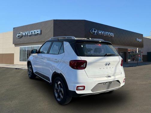 2024 Hyundai VENUE Limited