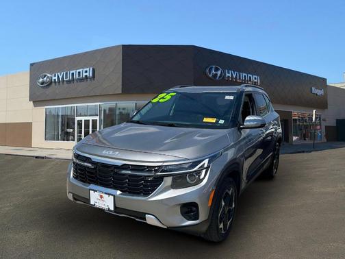 Steel Gray 2025 Kia Seltos EX