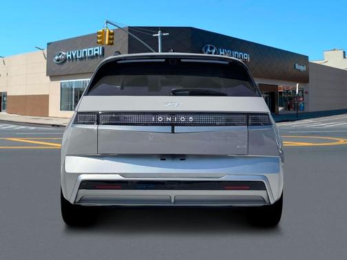 2025 Hyundai IONIQ 5 Limited