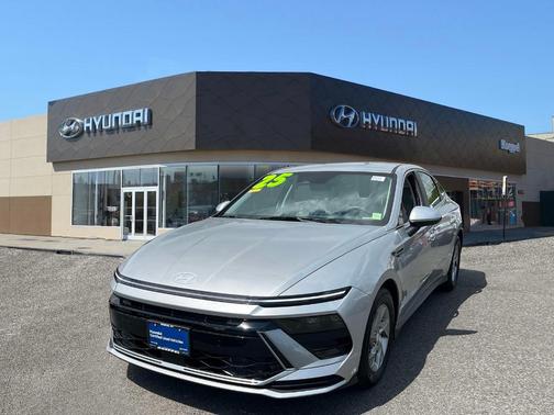 Silver 2025 Hyundai SONATA SE